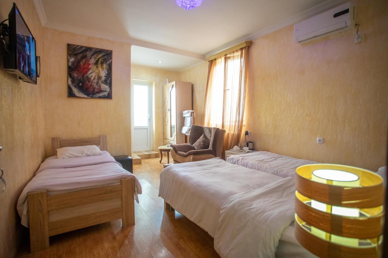 Hotel Mkudro Kutaisi Luaran gambar